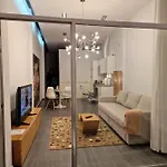 Loft Designed Center * トレド