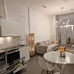 Loft Designed Center * トレド