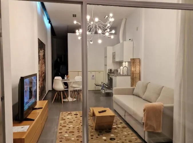 Loft Designed Center * Toledo