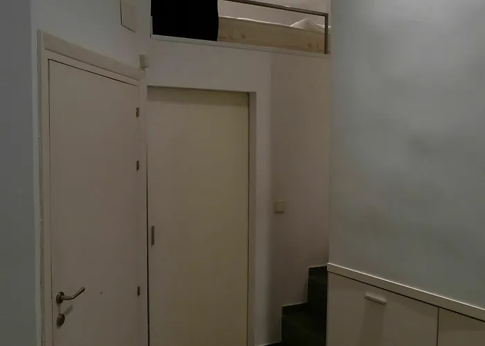 Loft Designed Center Apartment *